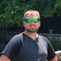 Groomsman Justin Kissinger